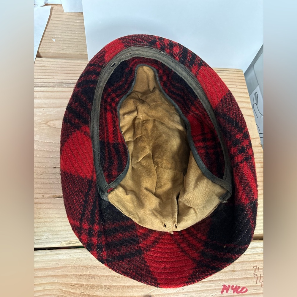 ๐ฅ Vintage Red and Black Plaid Hunting Bucket Hat ๐ฅ - Picture 4 of 6